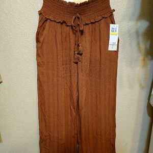 wide leg pants